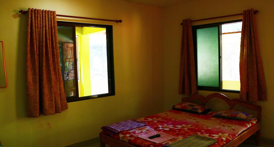 Mahapurush Nyahari Niwas, Tarkarli 4